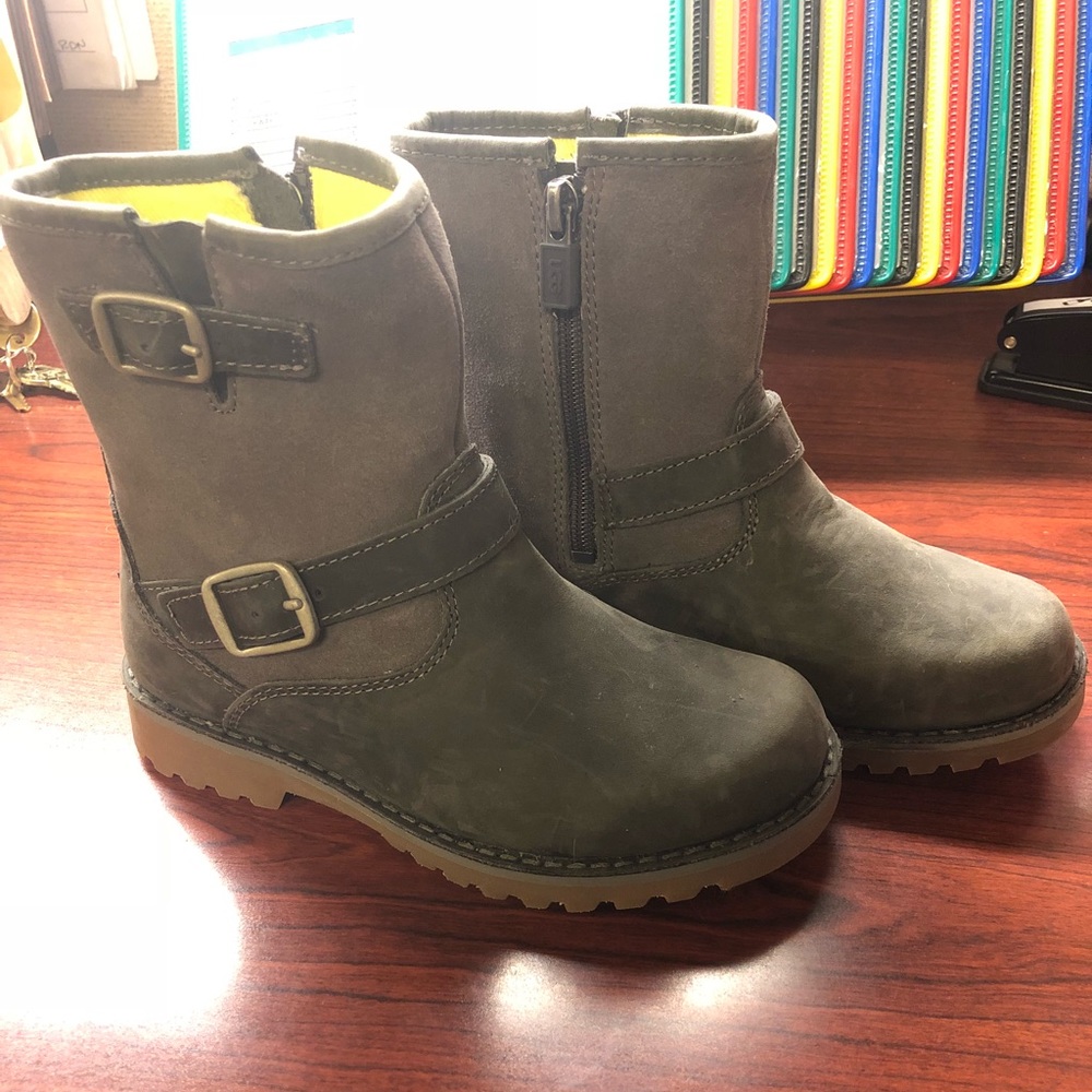Girls UGG boots
